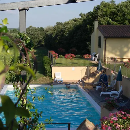 Lo Strettoio Mit Gemeinschaftspool *